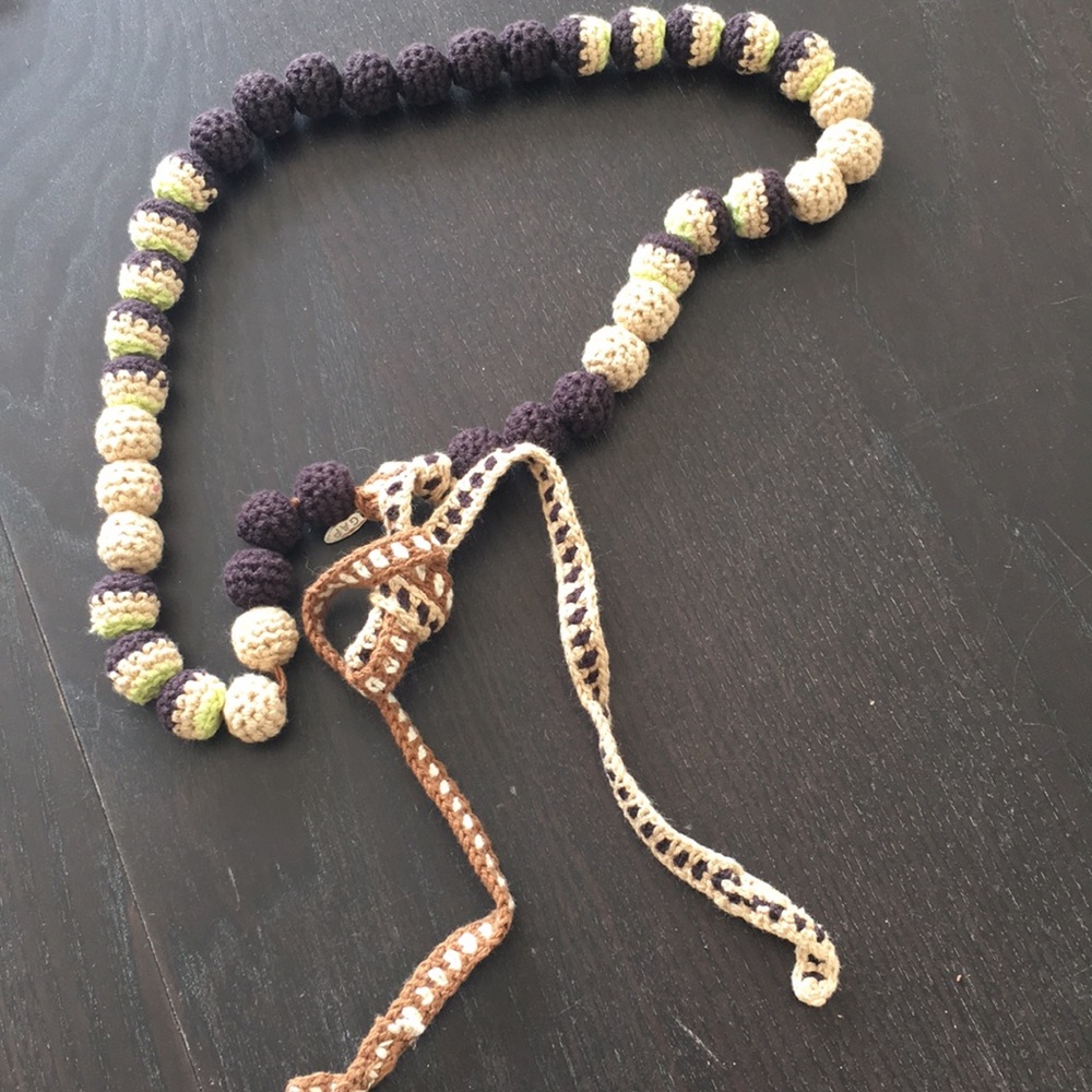 GAP Sash belt crochet ball necklace brown green
